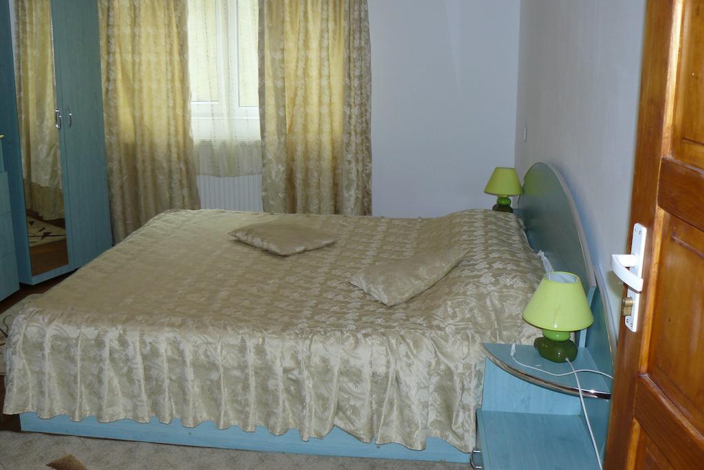 Pensiunea Vladut Bran  Kamer foto