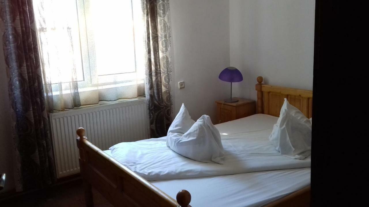 Pensiunea Vladut Bran  Buitenkant foto