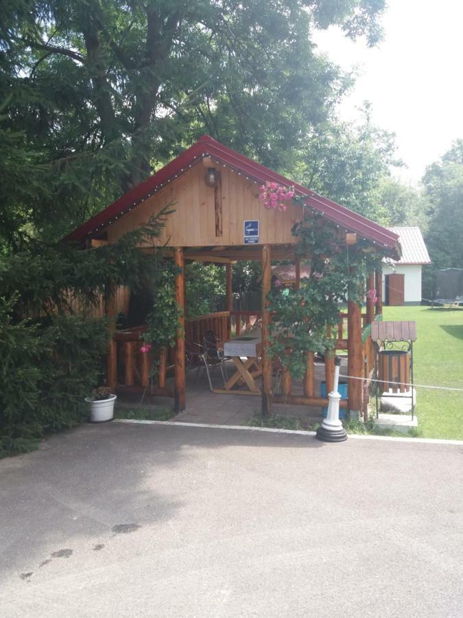 Pensiunea Vladut Bran  Buitenkant foto